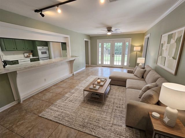2126 Possum Creek Road, Houston, TX 77017