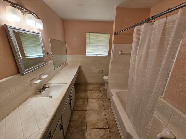 2126 Possum Creek Road, Houston, TX 77017