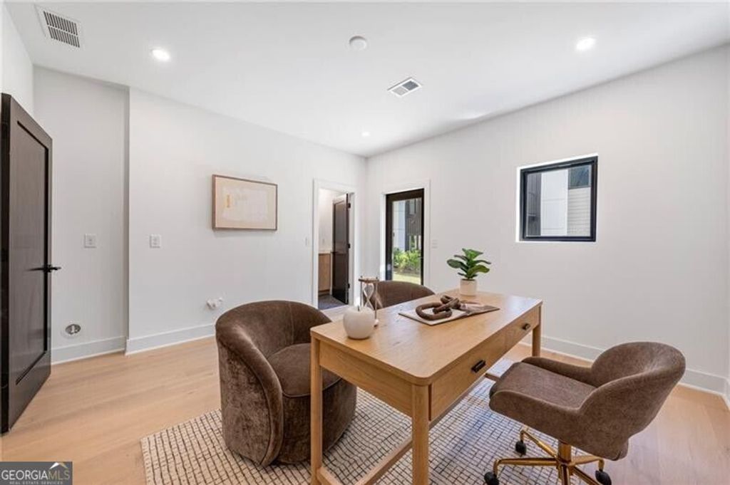 1189 Frederick Walk, Atlanta, GA 30324 — photo 4