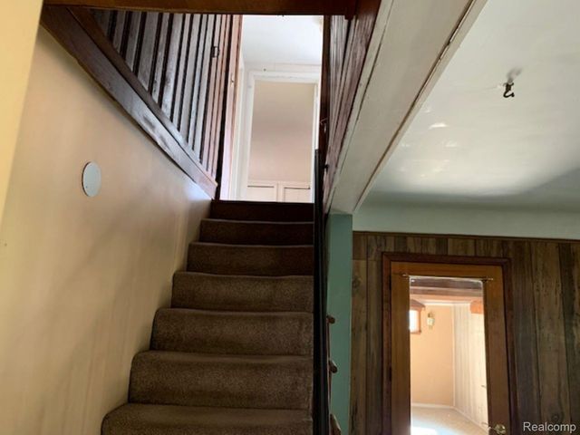 28511 Hillview Street, Roseville, MI 48066