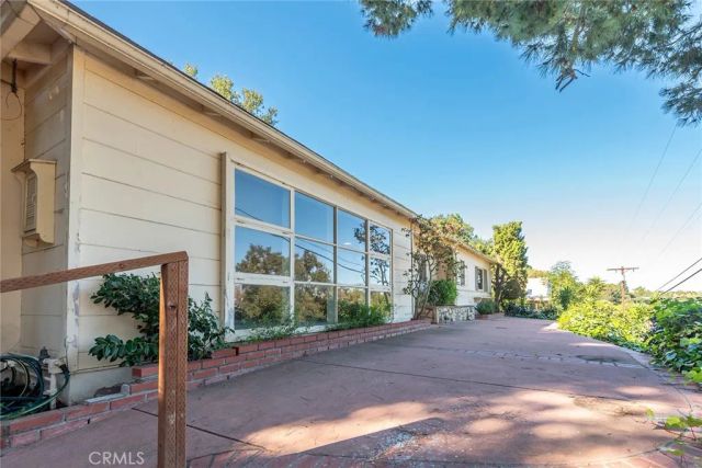 3370 Coy, Sherman Oaks, CA 91423