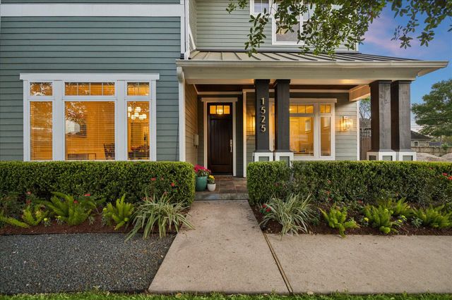 1525 Chippendale Road, Houston, TX 77018