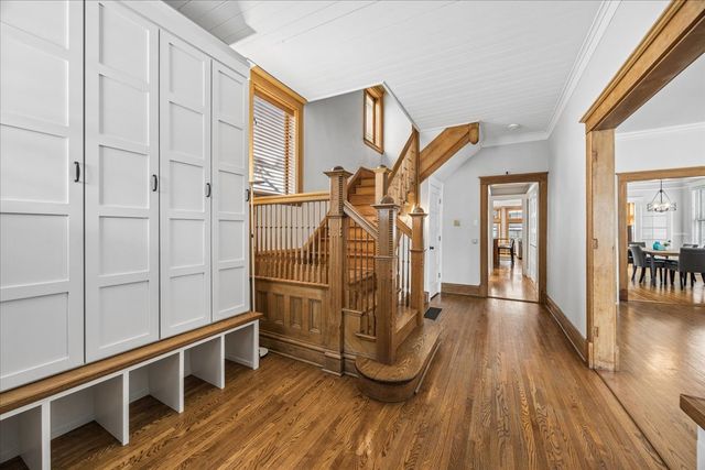 327 Gale Avenue, River Forest, IL 60305