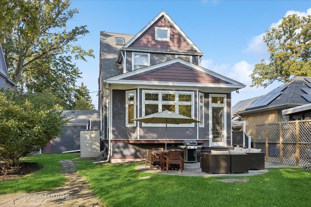 327 Gale Avenue, River Forest, IL 60305