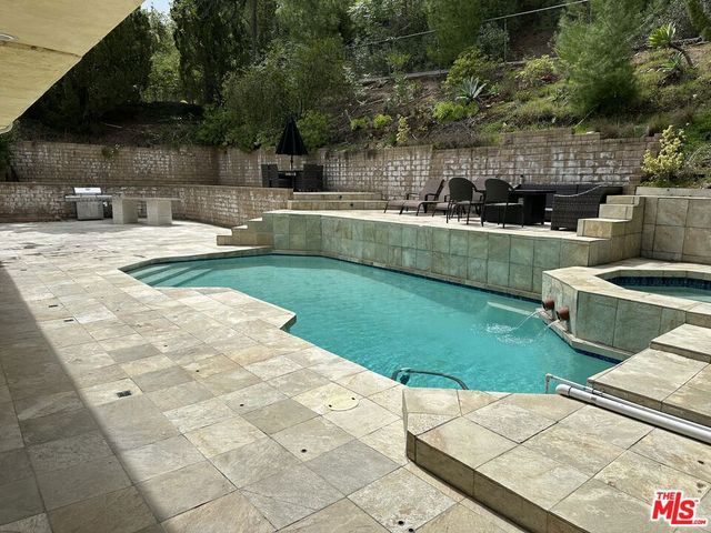 18162 Sweet Elm Drive, Encino, CA 91316