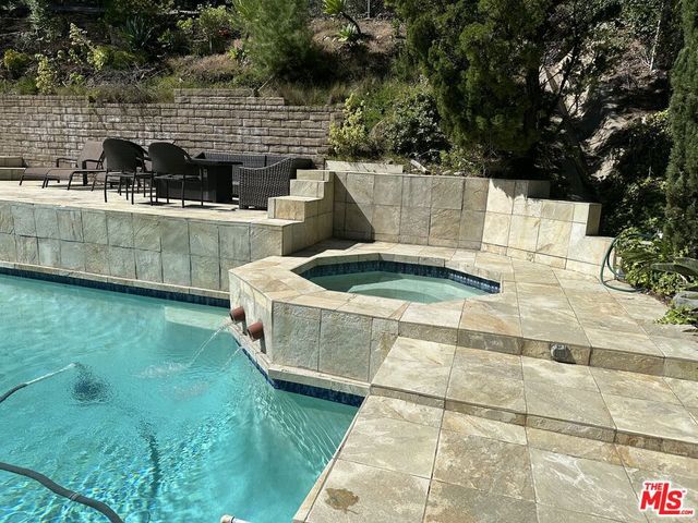 18162 Sweet Elm Drive, Encino, CA 91316