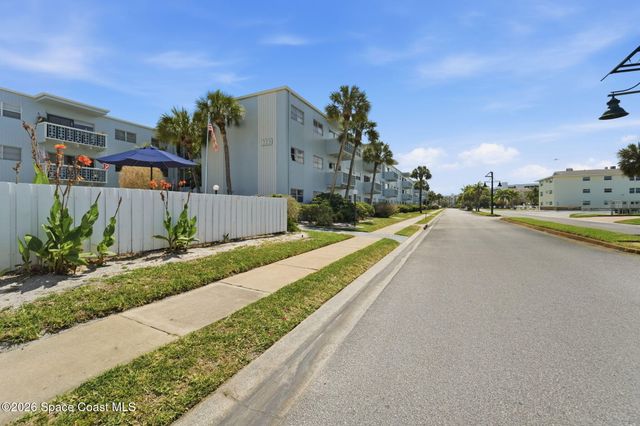 223 Columbia Drive 122, Cape Canaveral, FL 32920