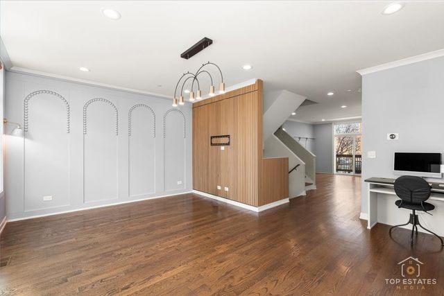 2253 W Coulter Street 1, Chicago, IL 60608