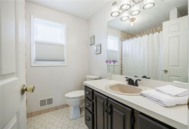 436 Thrushwood Lane, Webster, NY 14580