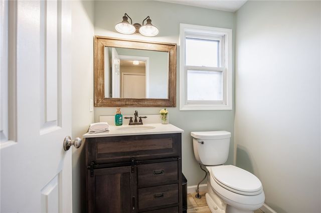 436 Thrushwood Lane, Webster, NY 14580