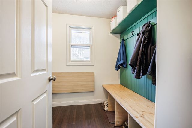 436 Thrushwood Lane, Webster, NY 14580