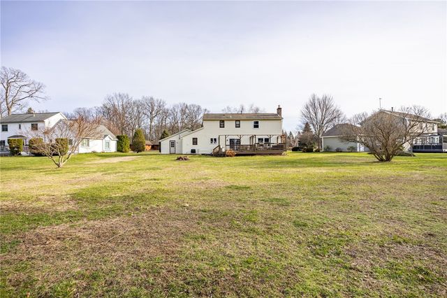 436 Thrushwood Lane, Webster, NY 14580