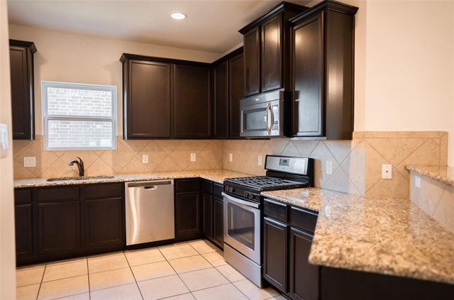 7635 Daisy Port Lane, Conroe, TX 77304