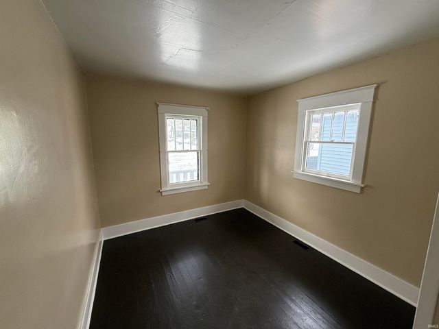 814 Sancome Avenue, South Bend, IN 46628