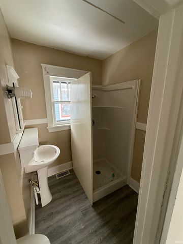 814 Sancome Avenue, South Bend, IN 46628