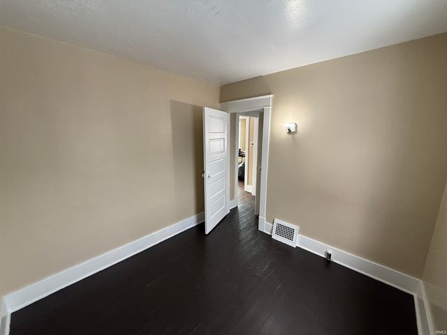 814 Sancome Avenue, South Bend, IN 46628