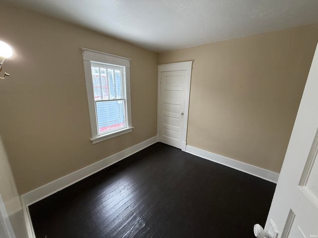 814 Sancome Avenue, South Bend, IN 46628