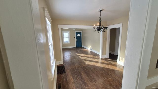 814 Sancome Avenue, South Bend, IN 46628