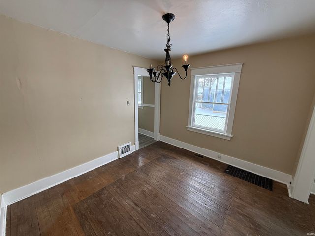 814 Sancome Avenue, South Bend, IN 46628