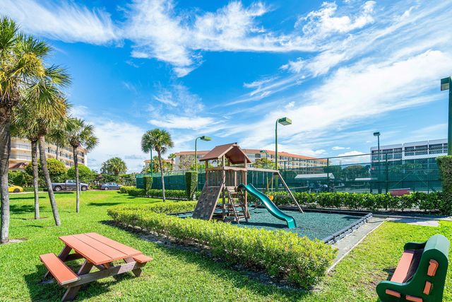 2717 N Ocean Boulevard 0080, Boca Raton, FL 33431