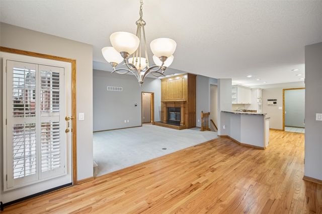 5930 Ep True Parkway, West Des Moines, IA 50266