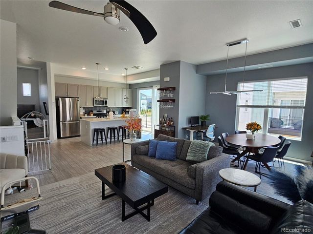 1661 W 67th Cir, Denver, CO 80221