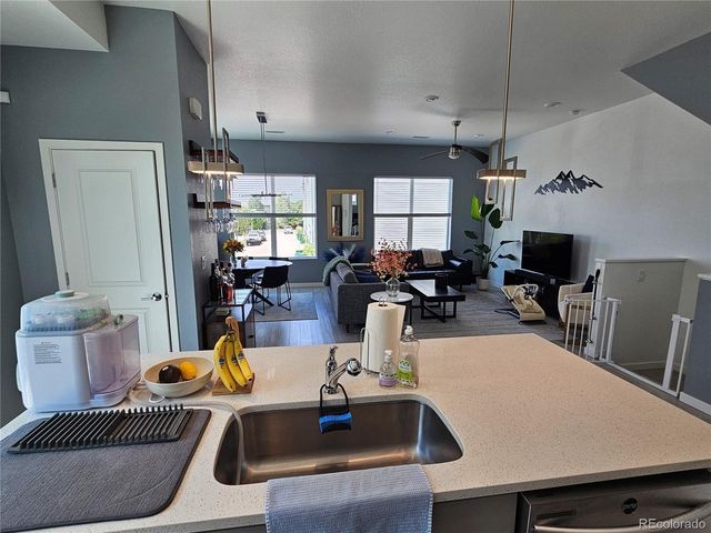 1661 W 67th Cir, Denver, CO 80221