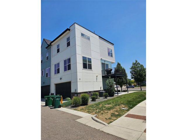 1661 W 67th Cir, Denver, CO 80221