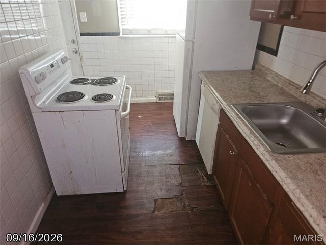 9341 Laramie Drive, St Louis, MO 63137