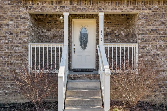 107 Carls Pl, Ashland City, TN 37015