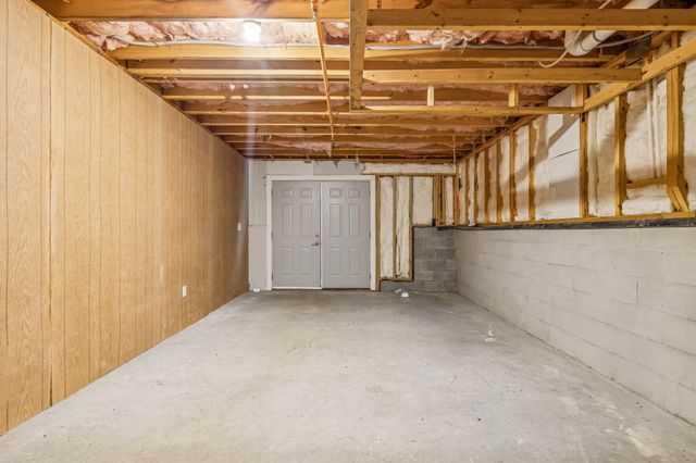 107 Carls Pl, Ashland City, TN 37015