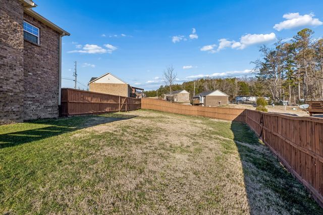 107 Carls Pl, Ashland City, TN 37015