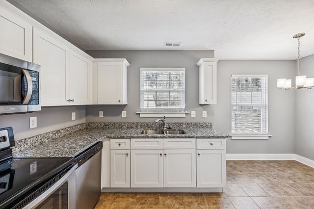 107 Carls Pl, Ashland City, TN 37015