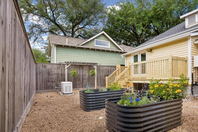 2623 Morrison Street, Houston, TX 77009
