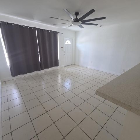 160 NW 15TH Place, Pompano Beach, FL 33060
