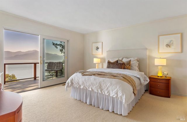 266 Bayview Ave, Belvedere, CA 94920