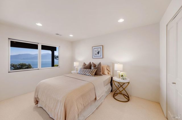 266 Bayview Ave, Belvedere, CA 94920