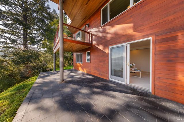 266 Bayview Ave, Belvedere, CA 94920