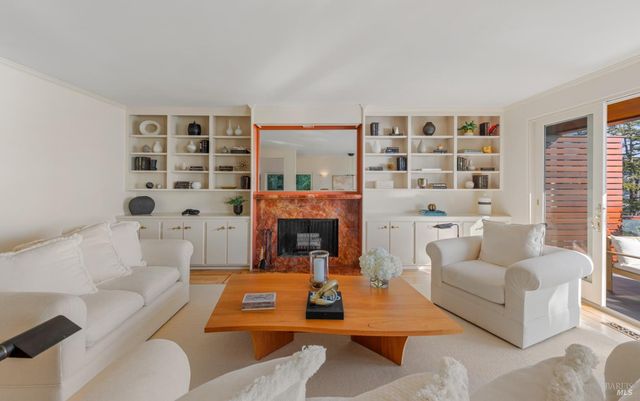 266 Bayview Ave, Belvedere, CA 94920