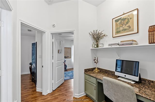 4203 Muncaster Lane, College Station, TX 77845