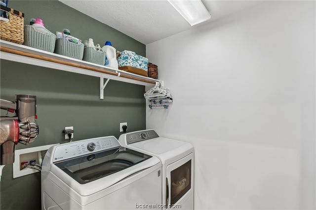 4203 Muncaster Lane, College Station, TX 77845