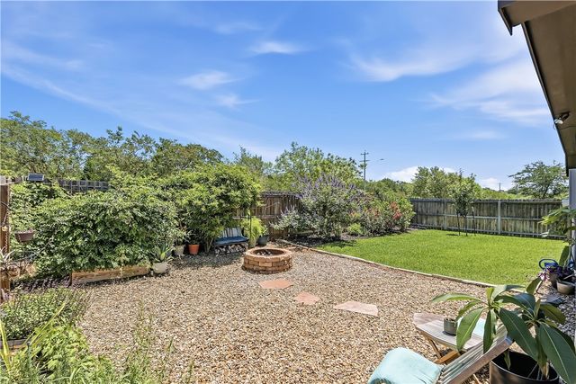 4203 Muncaster Lane, College Station, TX 77845