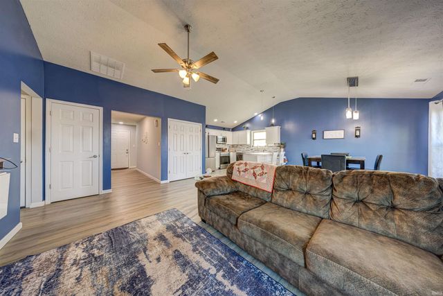 7819 Teal Court, Chandler, IN 47610