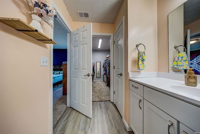 7819 Teal Court, Chandler, IN 47610