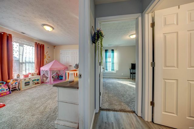 7819 Teal Court, Chandler, IN 47610