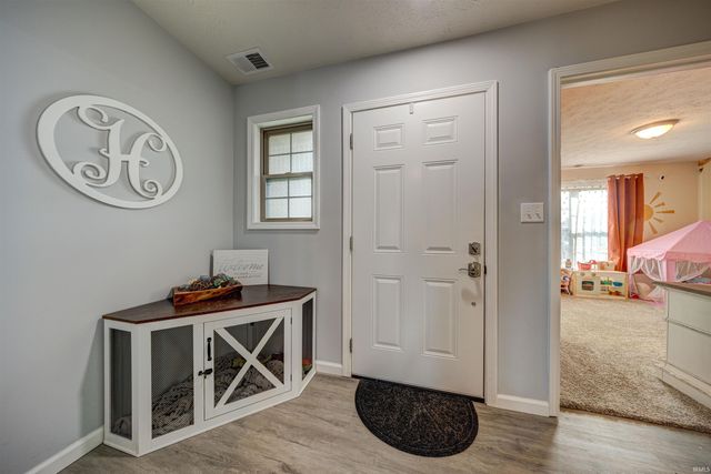 7819 Teal Court, Chandler, IN 47610