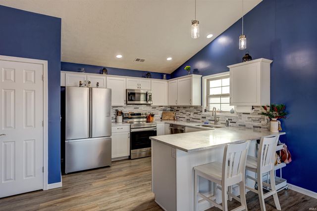 7819 Teal Court, Chandler, IN 47610