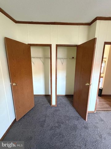 324 FANCY FILLY CIR, Martinsburg, WV 25403