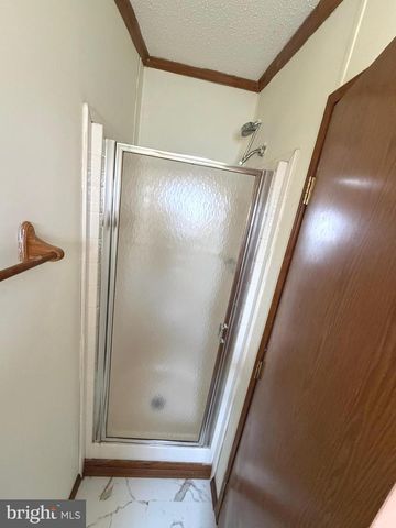 324 FANCY FILLY CIR, Martinsburg, WV 25403