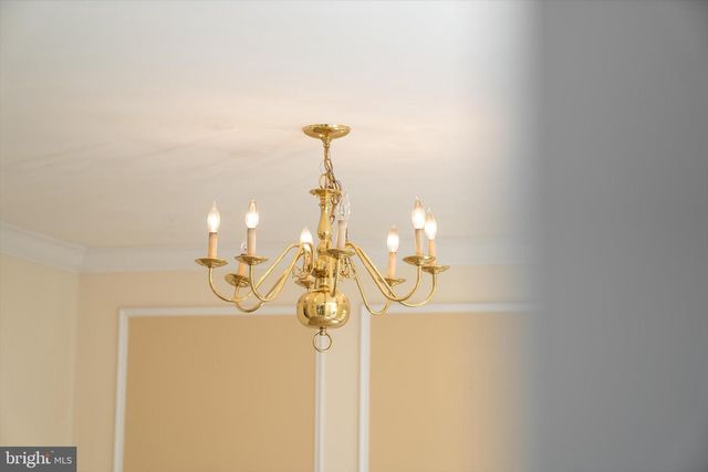 132 COBURN RD, Pennington, NJ 08534